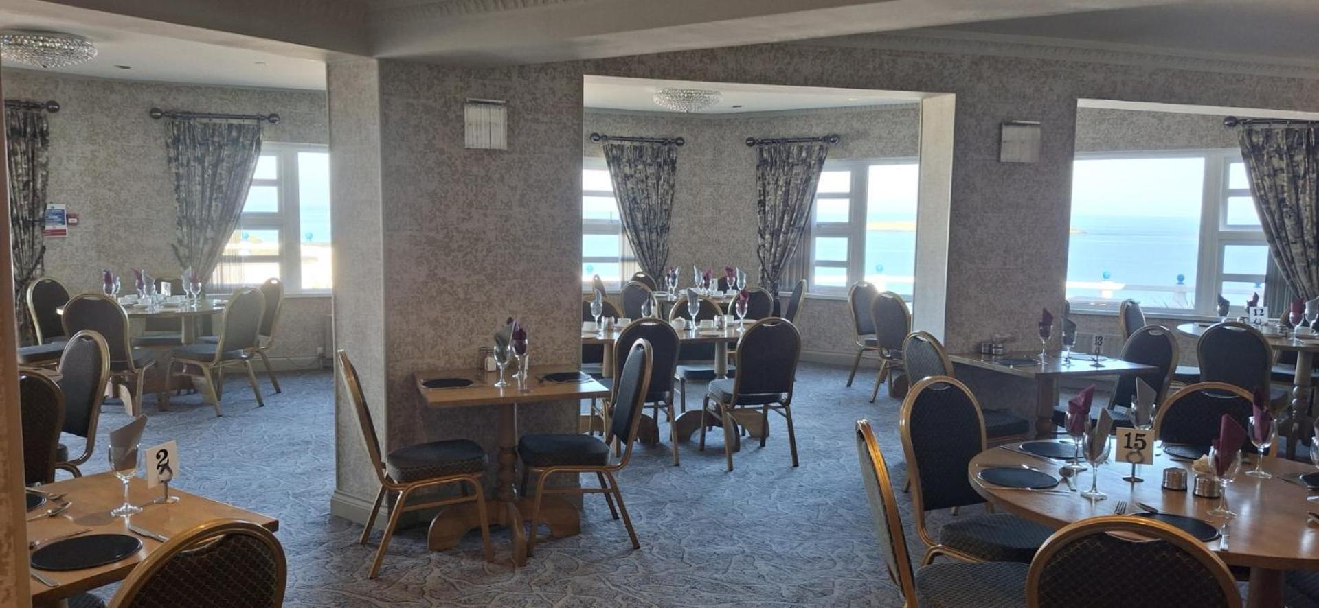 Royal Court Hotel بورتراش المظهر الخارجي الصورة