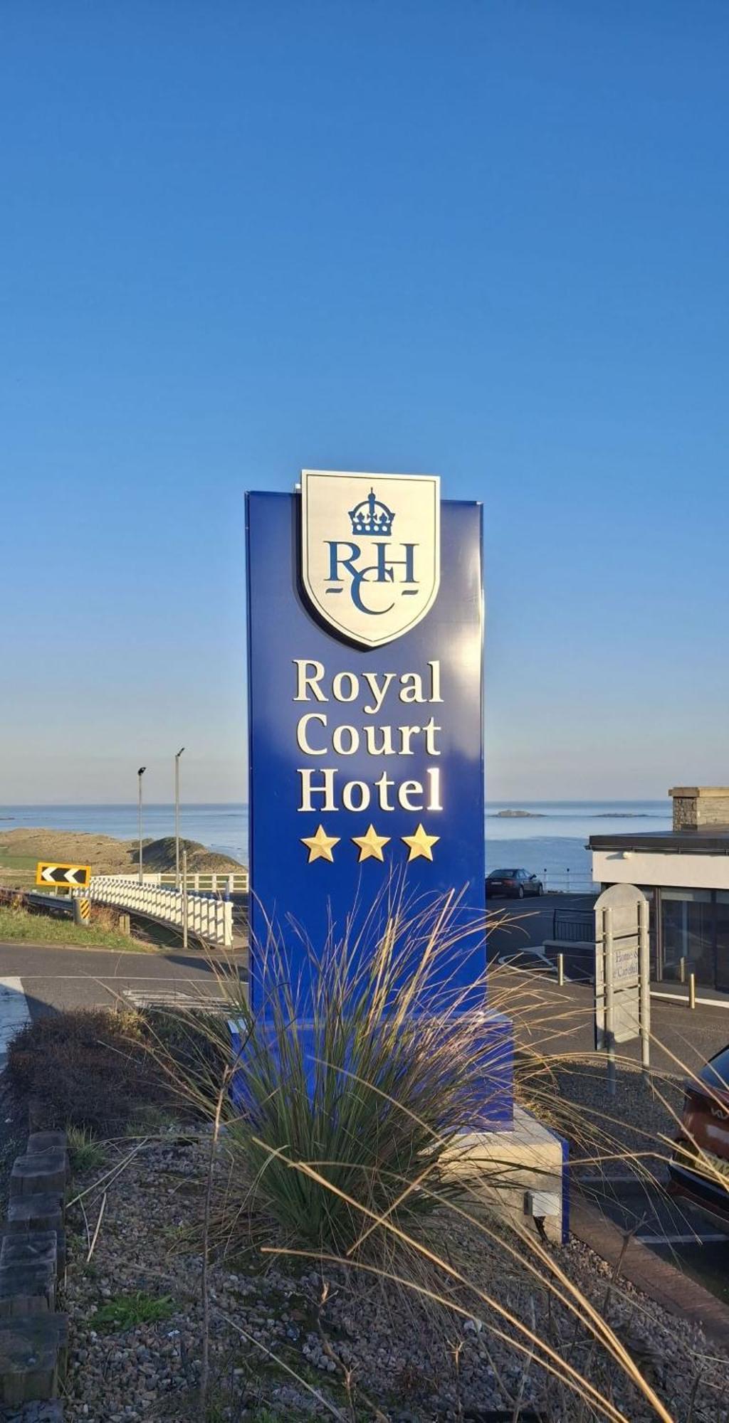 Royal Court Hotel بورتراش المظهر الخارجي الصورة