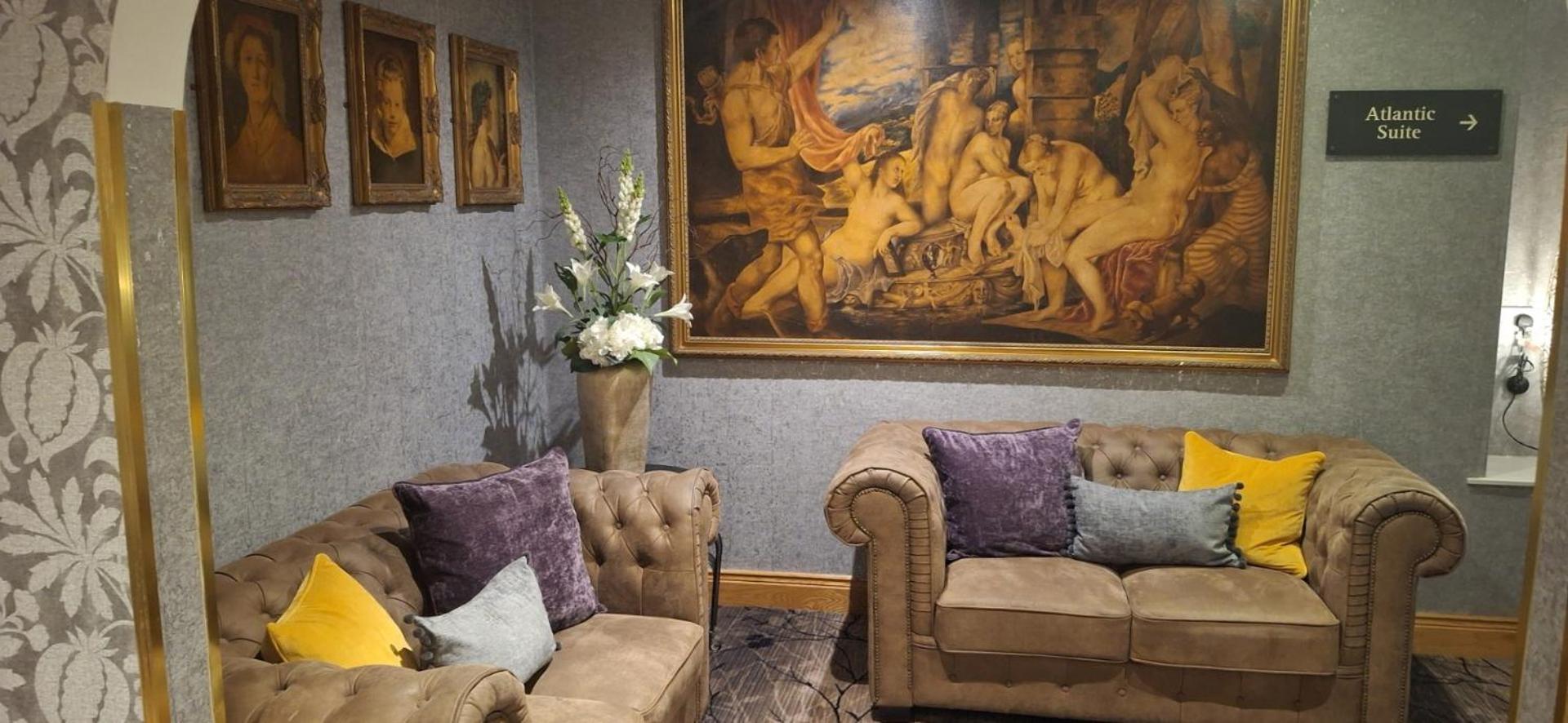Royal Court Hotel بورتراش المظهر الخارجي الصورة